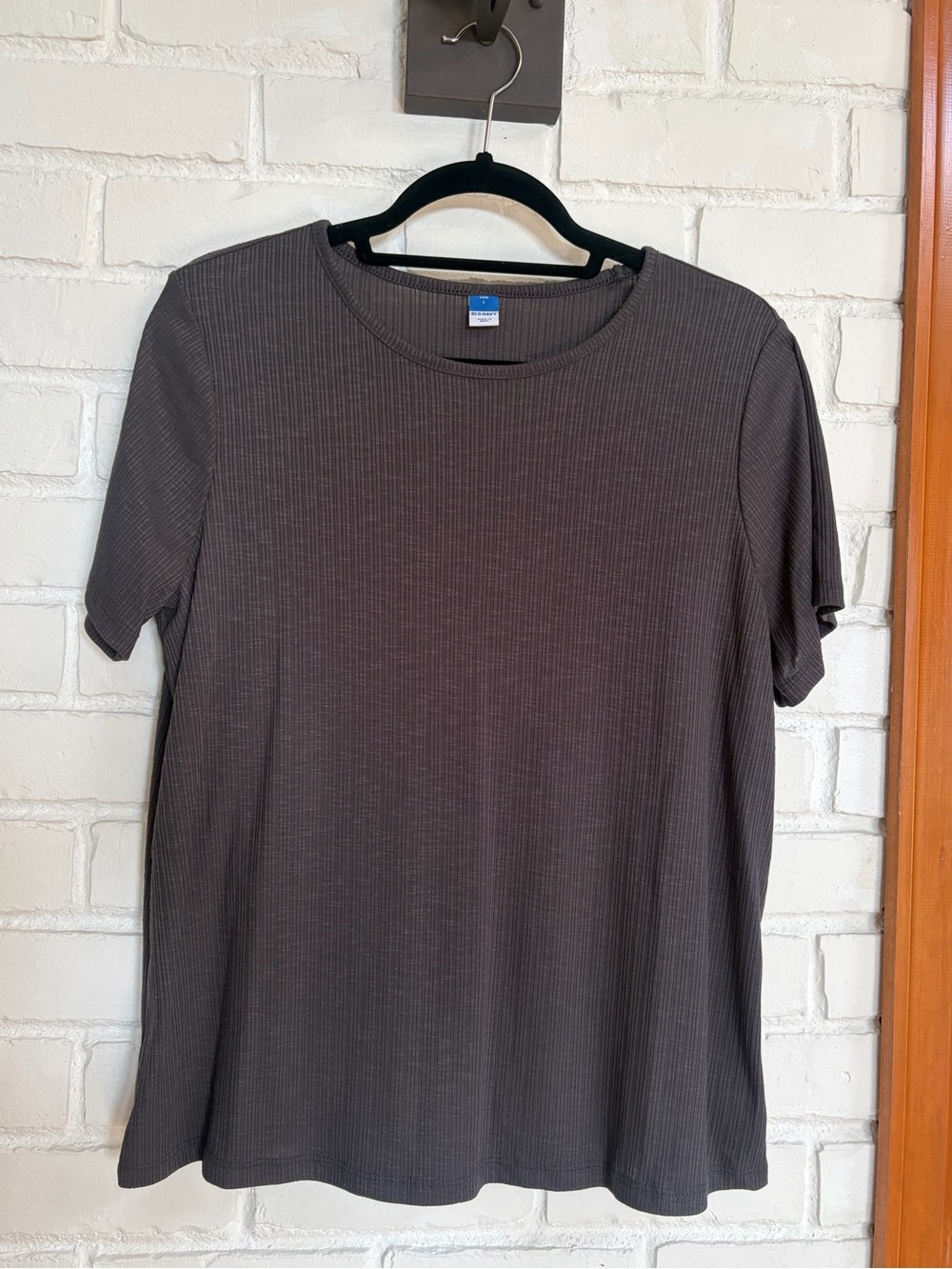 Old Naxy Luxe Women’s Crew Neck T-Shirt - Charcoal